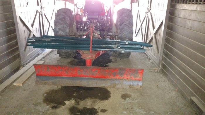 Massey Ferguson Tractor w/Bucket & Snow Plow