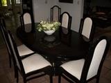 HENREDON TABLE, 1 LEAF, 8 CHAIRS & PADS