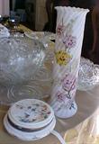 Wavecrest collar box & vase