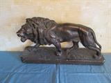 Old Chalkware BIG  & Heavy Lion