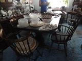 dining table and 6 chairs , includes 2 leaves and table pads