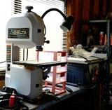 Delta bandsaw