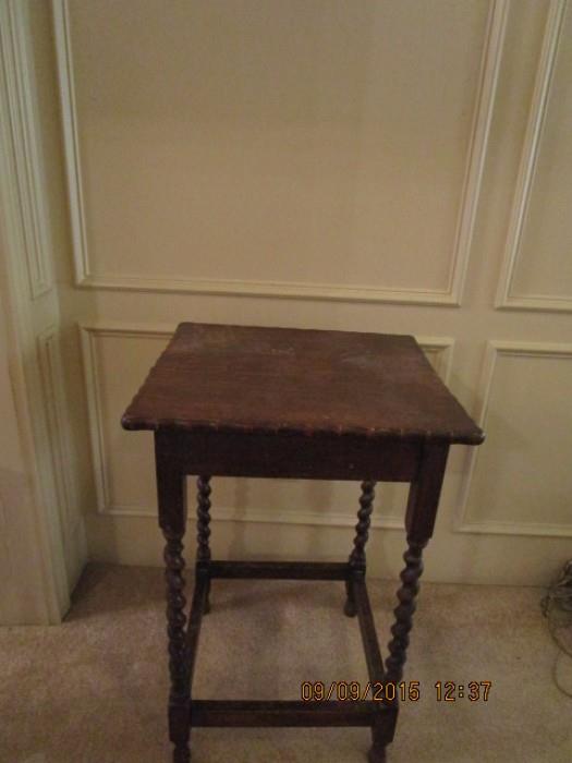 ANTIQUE OCCASIONAL TABLE