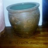 LARGE ASIAN DRAGON POT