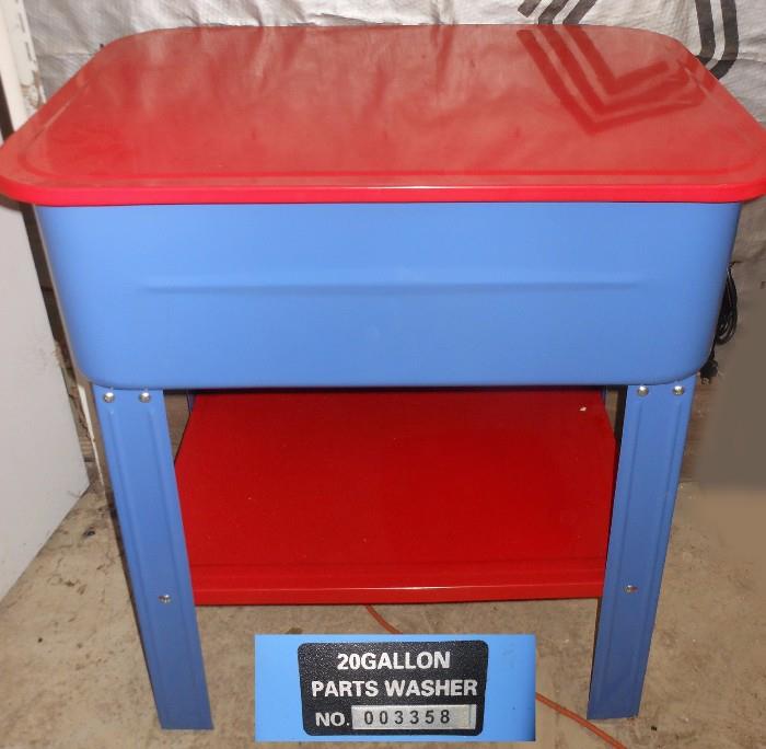 20 Gallon Parts Washer, looks like it's never been used