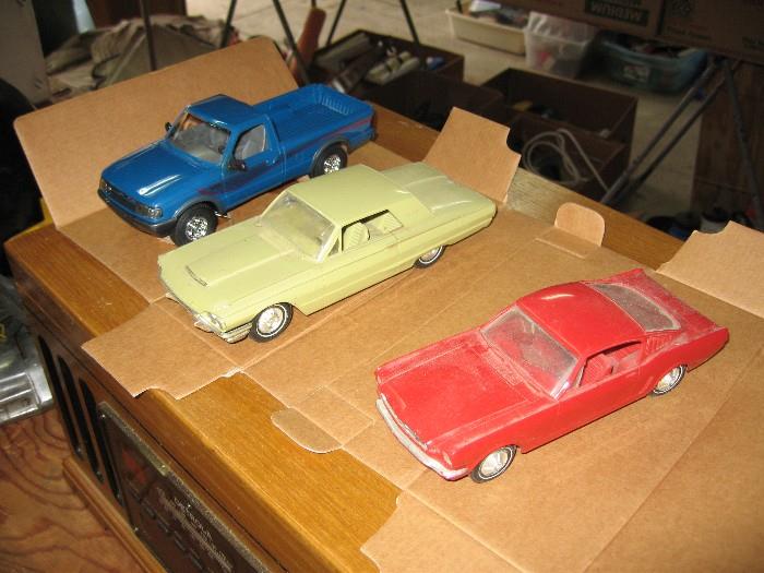 Promo Cars Thunderbird & Mustang