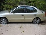 2000 Hyundai Accent GL
