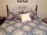 Tempurpedic queen bed