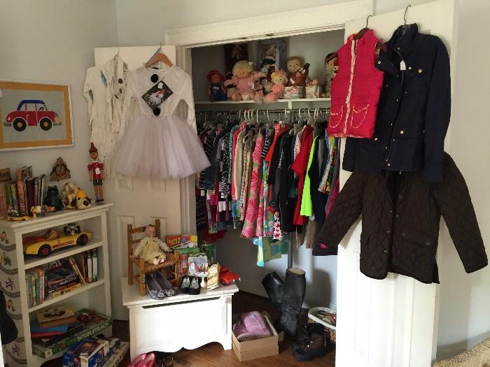Kids clothing sizes 5 - 14 ! Boys and Girls! All designer names...Costumes for girls too!