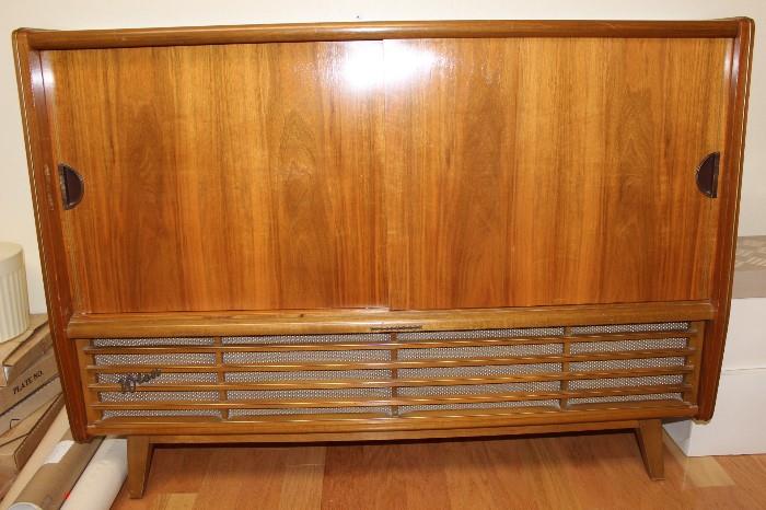 Wien mid century stereo console.