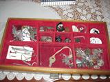 lots of jewlery