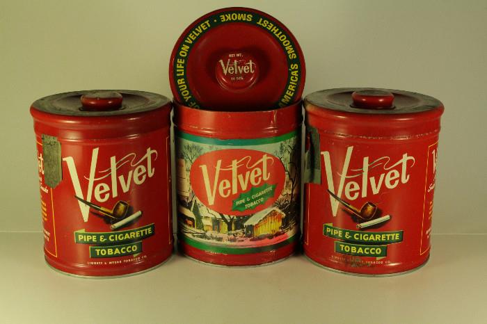 Velvet tobacco tins