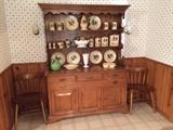 Vintage 1960's Colonial American Hutch made by Willet