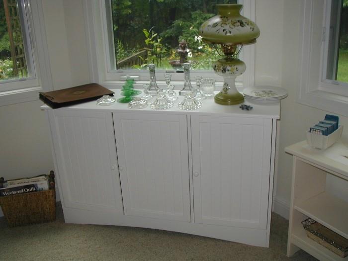 Nice cottage white cabinet, lamp, glassware