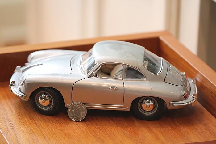 die cast model 1961 Porsche, made in Italy