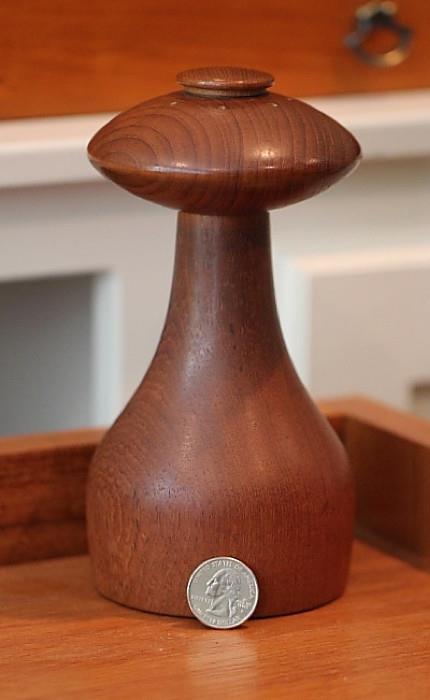 vintage Midcentury Modern pepper grinder from Dansk