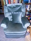Swivel chair (2)