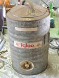 Vintage Igloo cooler.