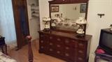 bassett dresser nice pair of two way vintage lamps