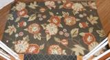 5'x7' floral rug by Warner