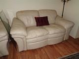 loveseat
