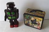 ~ C/1960's tin mechanical robot ~ 1974 Planet of the Apes metal lunchbox w/thermos
