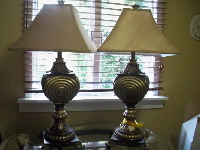 Ashley home furnishing lamps