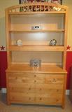 STANLEY YOUNG AMERICA DRESSER AND HUTCH