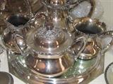 Silver plate tea set and many plateau mirrors