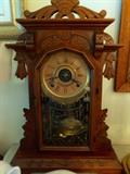 Great walnut clock