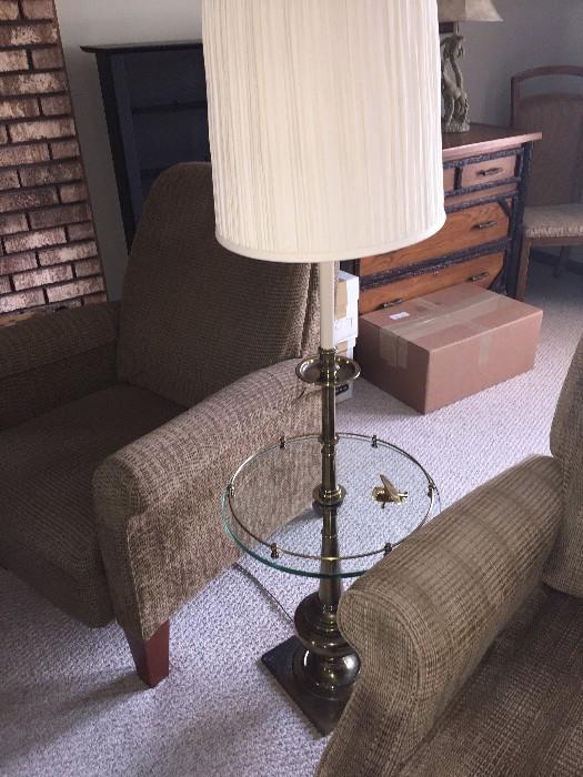 FLOOR LAMP WITH GLASS TABLE