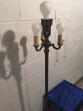 VINTAGE FLOOR LAMP