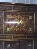 ASIAN MOTIF HAND-PAINTED DREXEL HERITAGE TALL ARMOIR BAR / ENTERTAINMENT CENTER