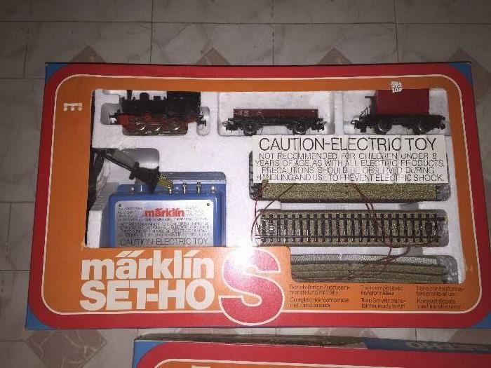 MARKLIN SET HO-S # 0967 A COMPLETE HO TRAIN SET