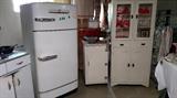 vintage kitchen cabinets