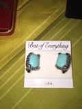 COSTUME JEWELRY EARRINGS