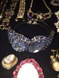 GORGEOUS VINTAGE COSTUME JEWELRY
