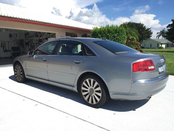 2206 Audi A8L  Only 37,000 miles!