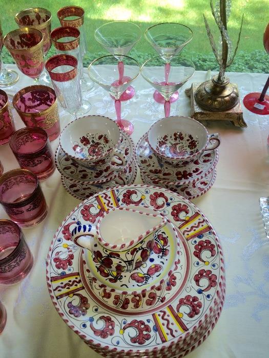 ITALY POTTERY PLATES CUPS/SAUCERS