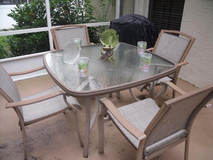 Outdoor patio set with 4 chairs