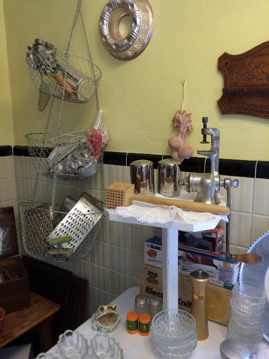 More Vintage Kitchenware!