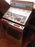 1960 Seeburg Jukebox, full of awesome 45's, Q 100