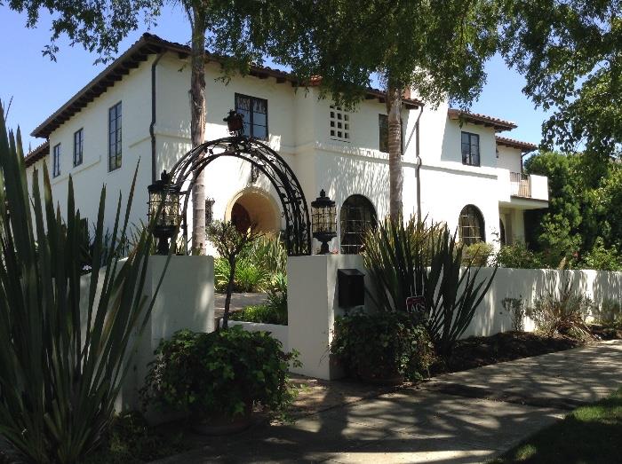 Elegant Home in Little Holmby with Choice Furnishings