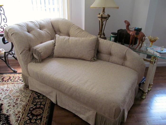 OVERSTUFFED "FAINTING COUCH