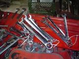 MANY SNAP ON WRENCHES