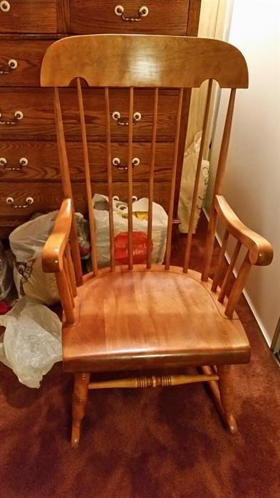 Oak rocking chair - med size