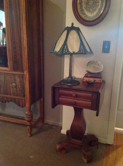 Special little antique side table with flip up sides