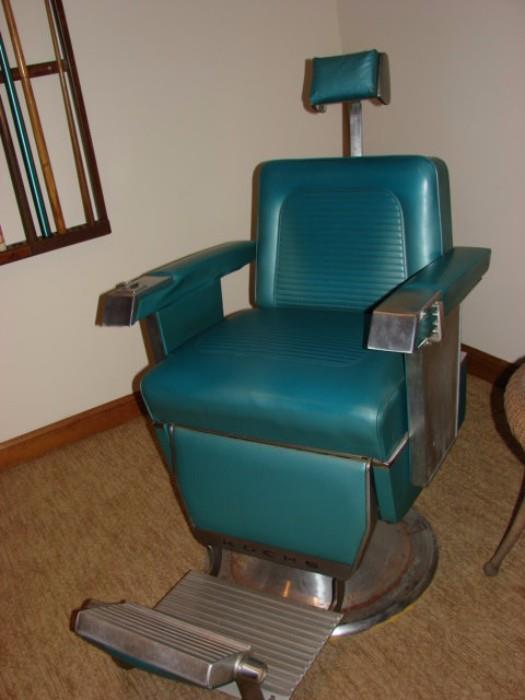 Kochs Barber Chair 1964 hydraulic 
