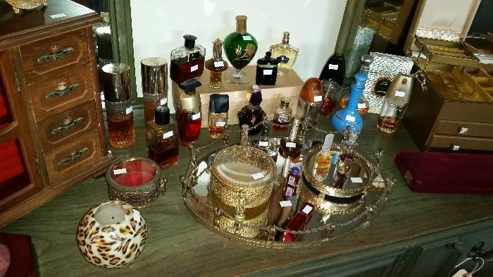 Vintage perfumes & vanity items.