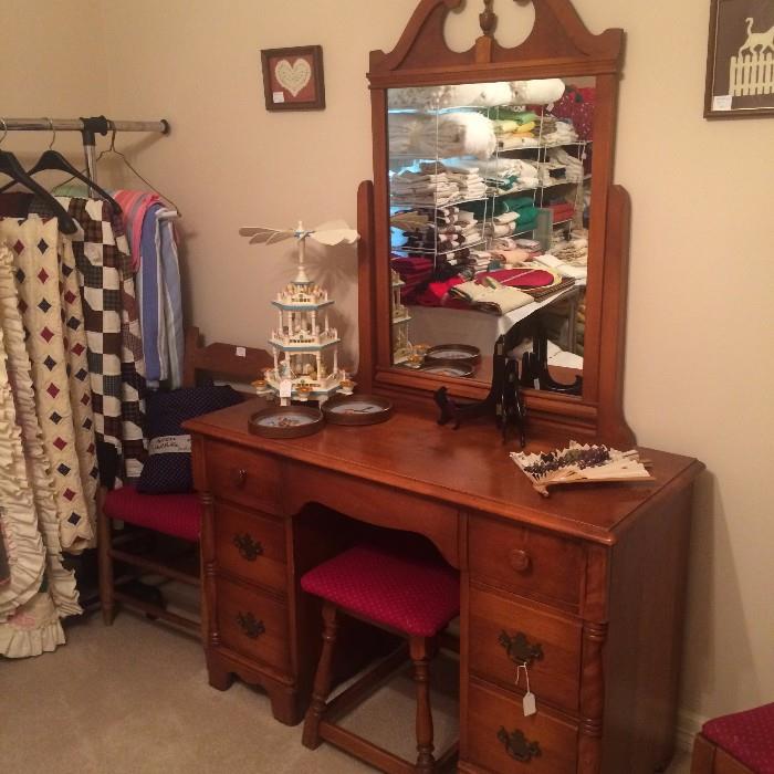 Six drawer dresser has matching chairs, stool, & chest